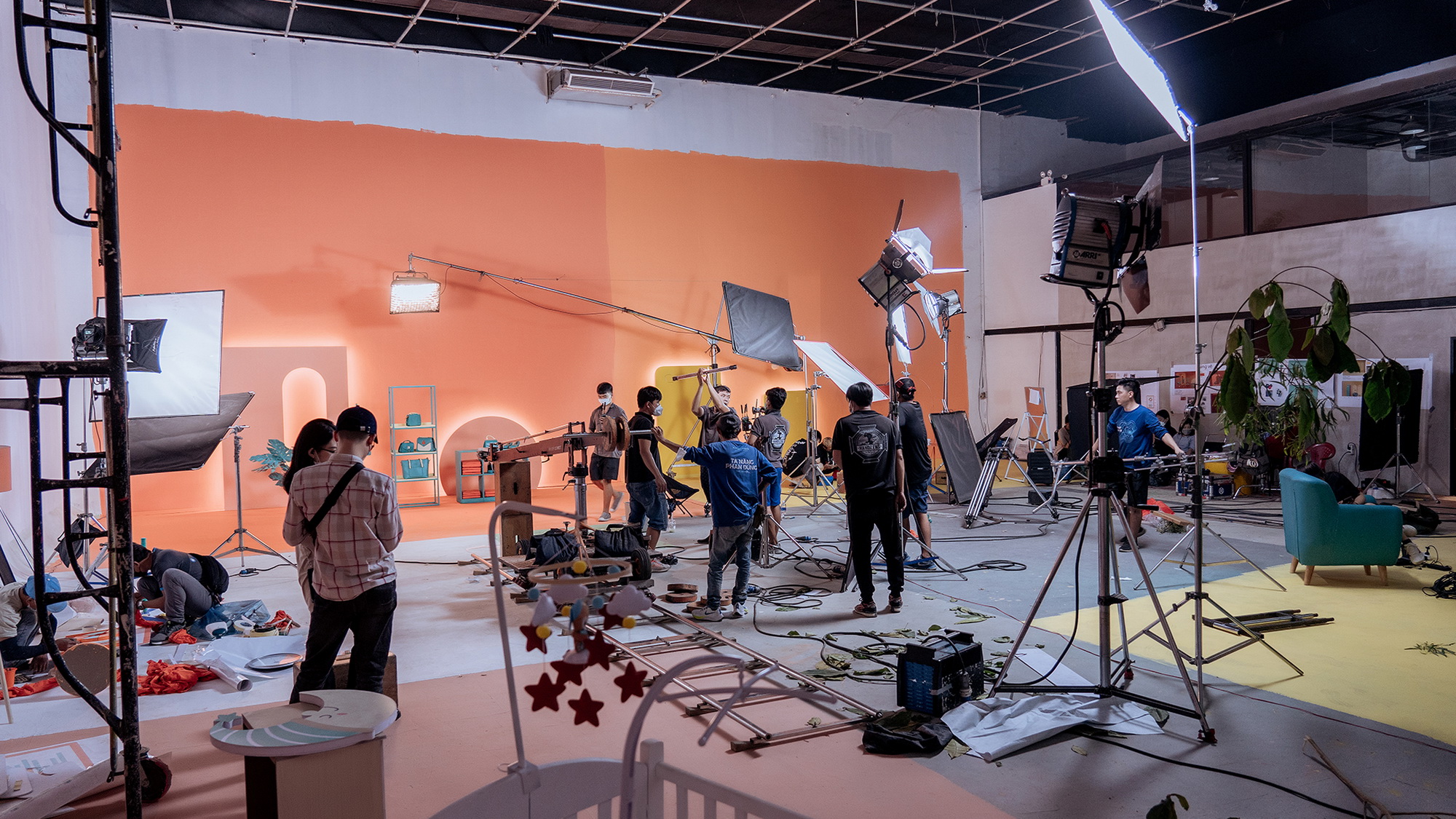 greenway-muon-gop-tvc-phim-doanh-nghiep-va-viral-clip-vao-cung-1-video-de-tiet-kiem-chi-phi-day-la-cach-toi-uu-ngan-sach-ma-van-hieu-qua