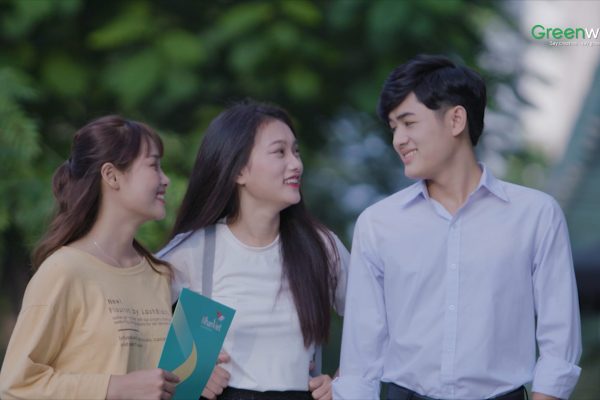 nhanviet.00_00_14_08.Still002